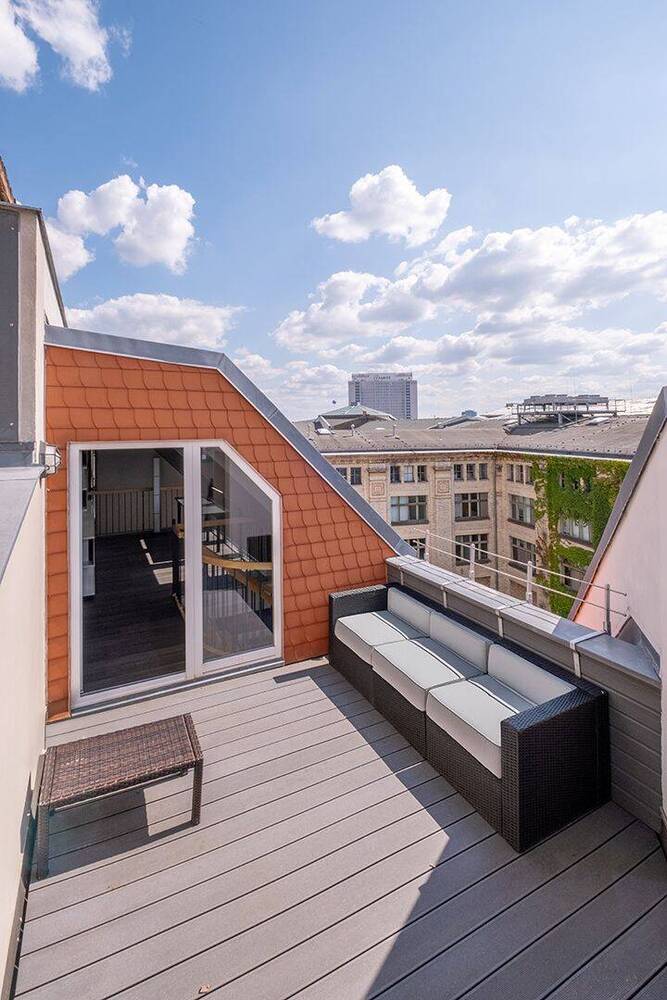 Großzügige FamilienWohnung mit Galerie und Dachterrasse - Ihr Rückzugsort neben dem Naturkundemuseum