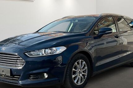Ford Mondeo 83.556 km 8.999 € Berlin 12681