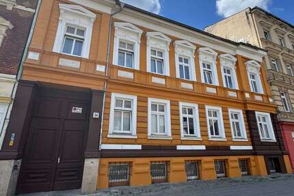 Haus zum Kaufen in Berlin 1.999.000 € 559.92 m² 19 zimmer