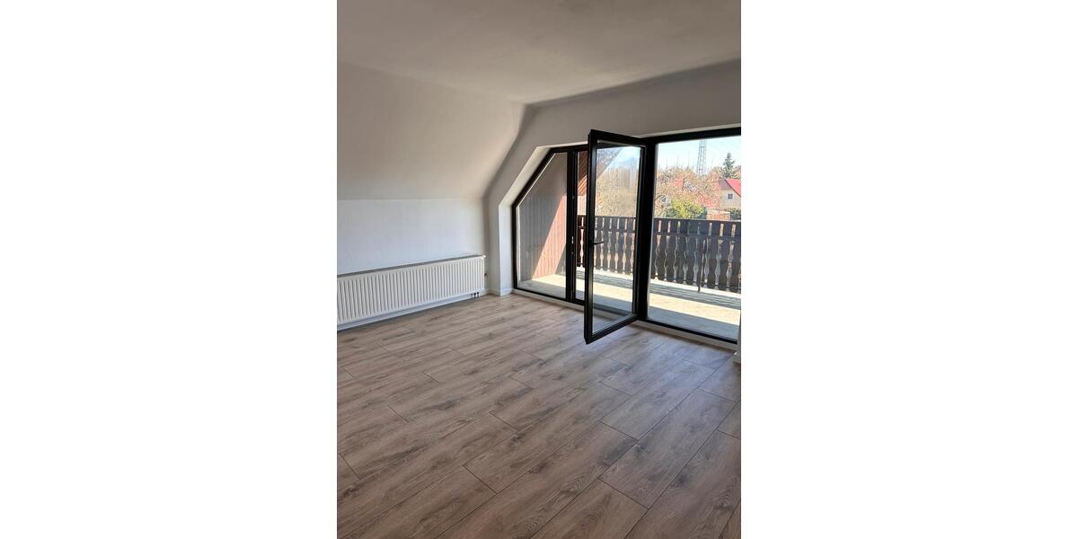 Etagenwohnung Schwielowsee - 2.5 Zimmer, 77 m&sup2;, 1.071&euro; | Angebot:26372784