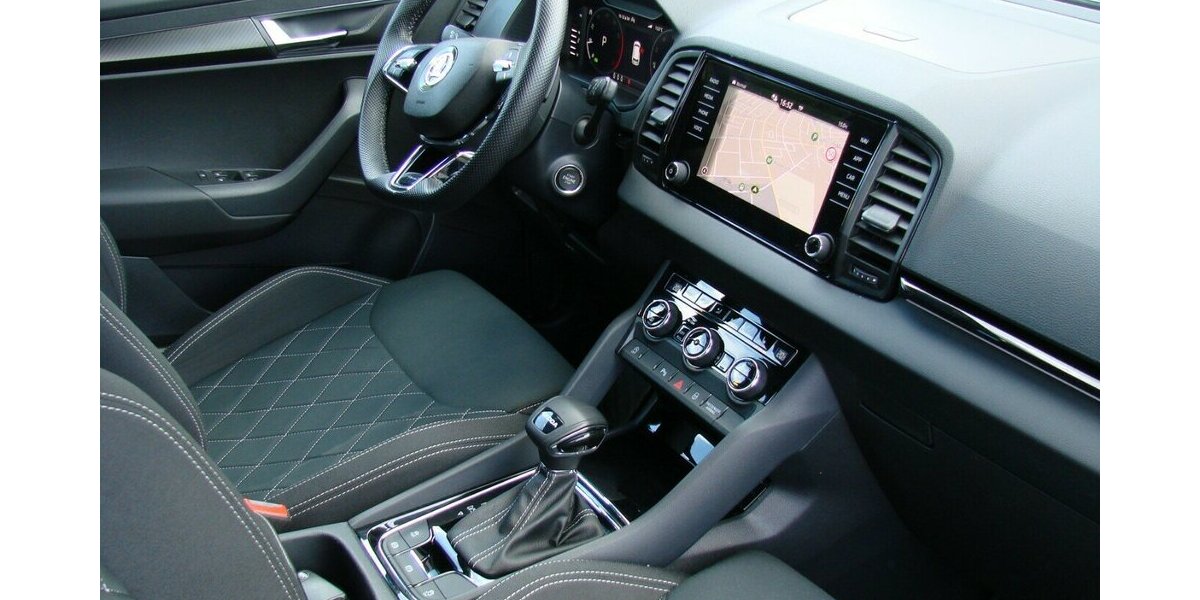 Skoda Karoq 1.5TSI Sportline ACC Kamera LED 45.047 km 27.980 &euro; Falkensee 14612