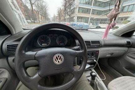 VW Passat 206.565 km 1.590 &euro; Berlin 10587