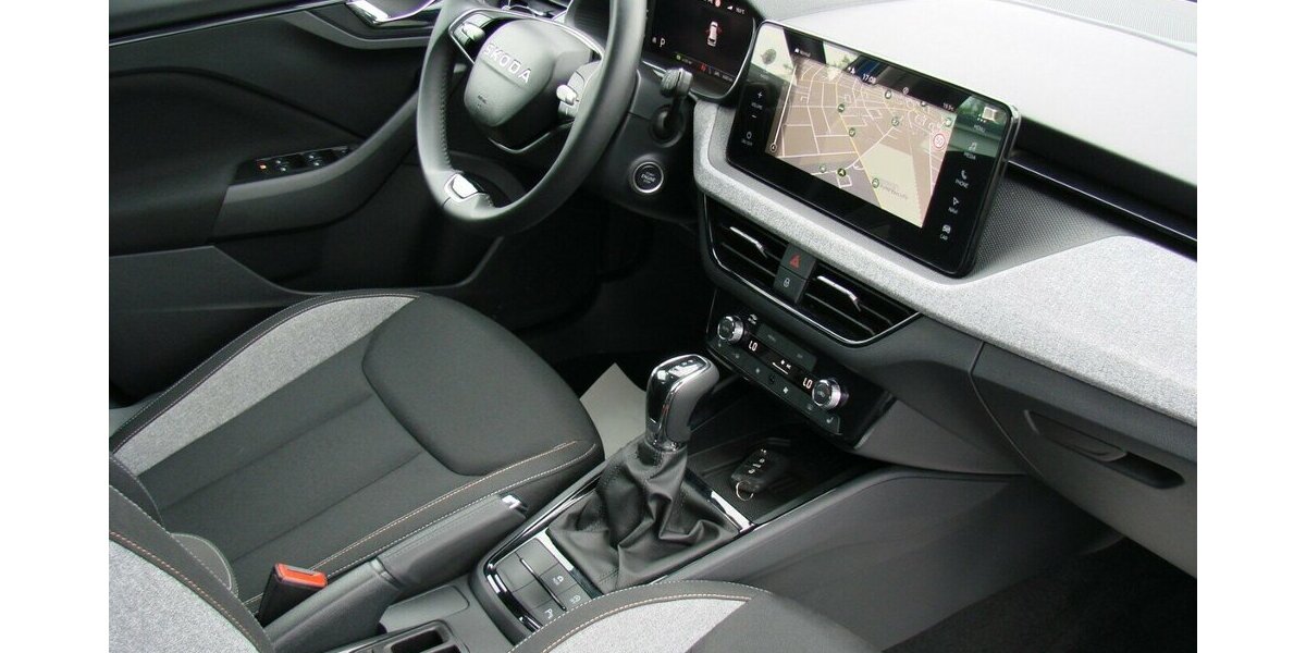 Skoda Kamiq 1,5 TSi Tour Black ACC LED AHK Kamera 4.263 km 26.980 &euro; Falkensee 14612
