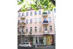 Hübsche und helle 2-ZimmeraltbauWohnung im 1.OG mit Balkon sucht einen Nachmieter