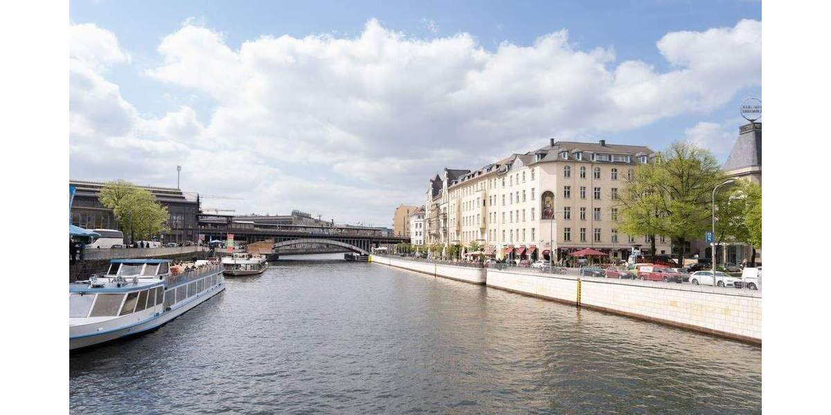 Etagenwohnung Berlin Mitte - 5 Zimmer, 213 m&sup2;, 4.750&euro; | Angebot:25098630