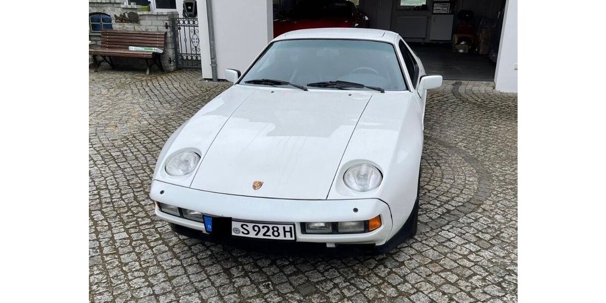 Porsche 928 216.000 km 15.000 &euro; Werder OT Glindow 14542