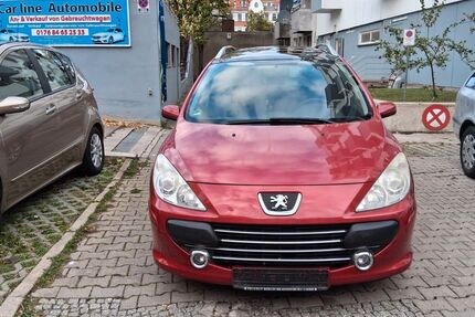 Peugeot 307 129.000 km 4.770 € Berlin 12105