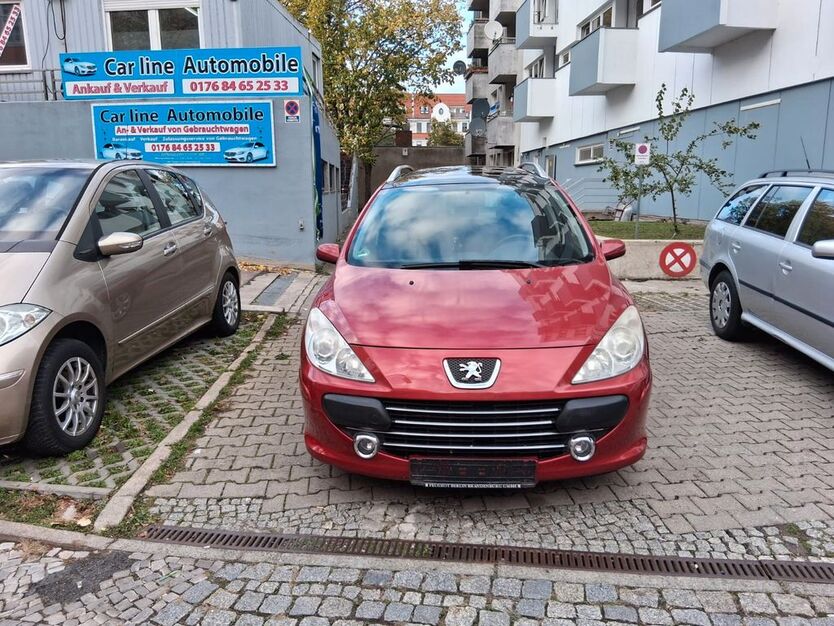 Peugeot 307 129.000 km 4.770 € Berlin 12105