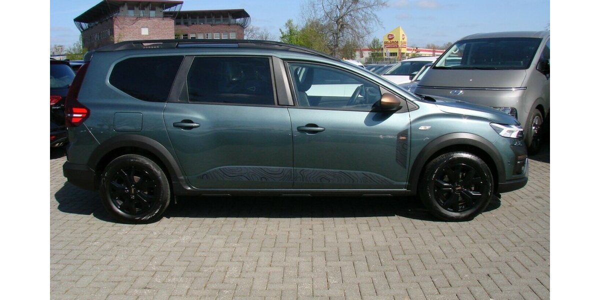 Dacia Jogger 1.6 Hybrid 140 Extreme Tempomat AHK Kamera 40.237 km 19.980 &euro; Falkensee 14612