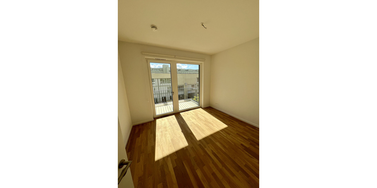 Etagenwohnung Berlin Spandau - 4 Zimmer, 90 m&sup2;, 1.994&euro; | Angebot:25820483