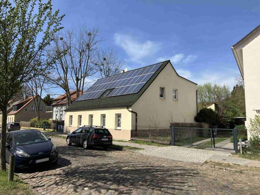 Haus zum Kaufen in Potsdam 830.000 € 215 m²