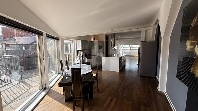 LICHTDURCHFLUTET, SOFORT BEZUGSFREI MIT TERRASSE - Dachgeschoßwohnung Berlin-Tiergarten Tiergarten | Angebot:27231550