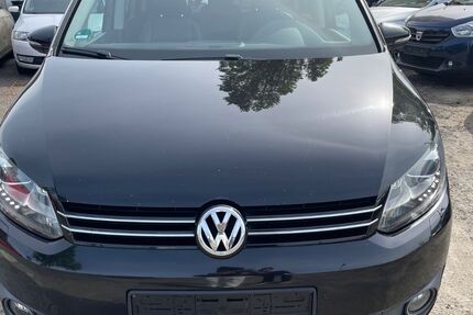 VW Touran 250.000 km 7.250 &euro; Berlin 13597