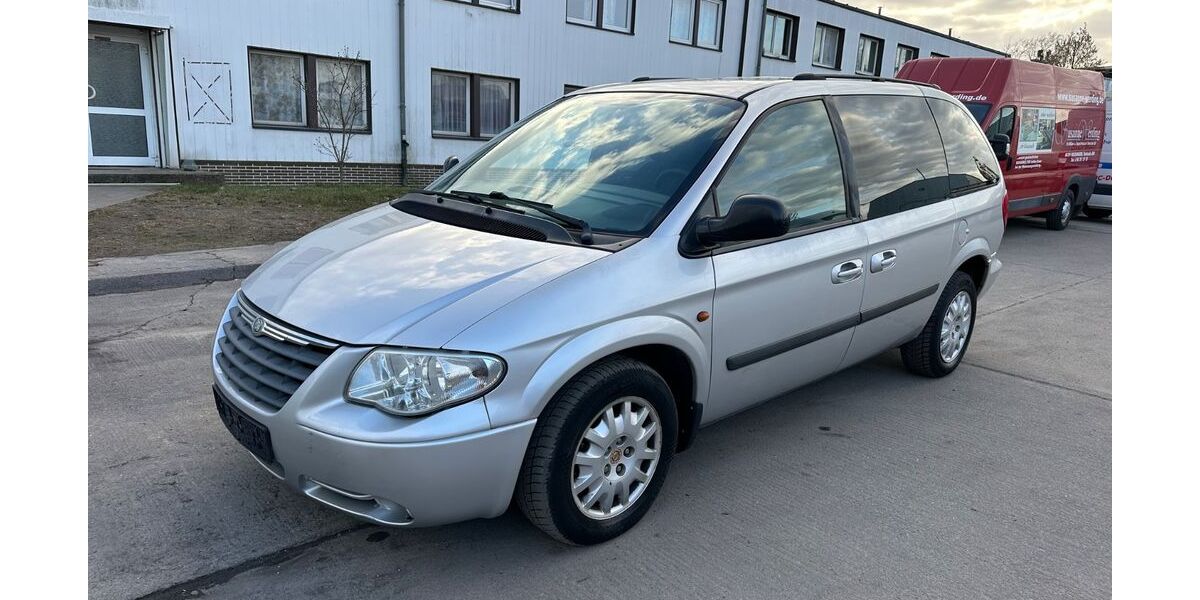 Chrysler Voyager 253.049 km 1.990 &euro; Berlin 12681