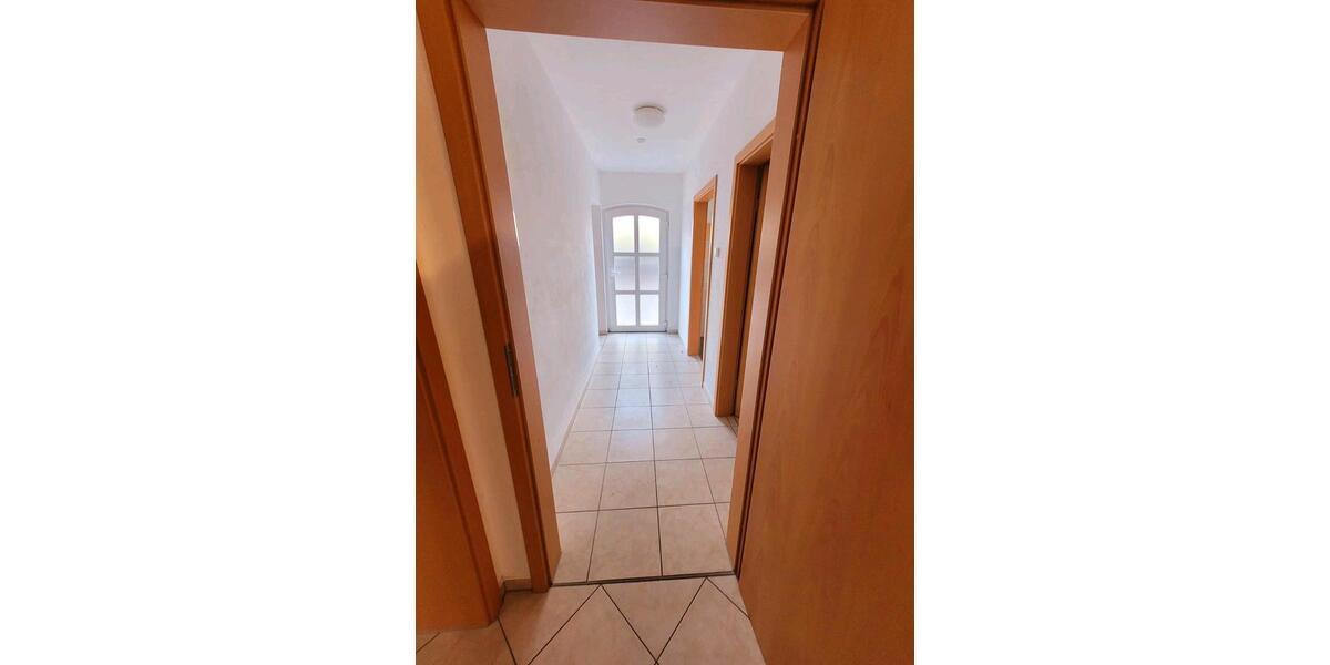 Maisonettenwohnung Ludwigsfelde - 3 Zimmer, 84 m&sup2;, 1.300&euro; | Angebot:25874077