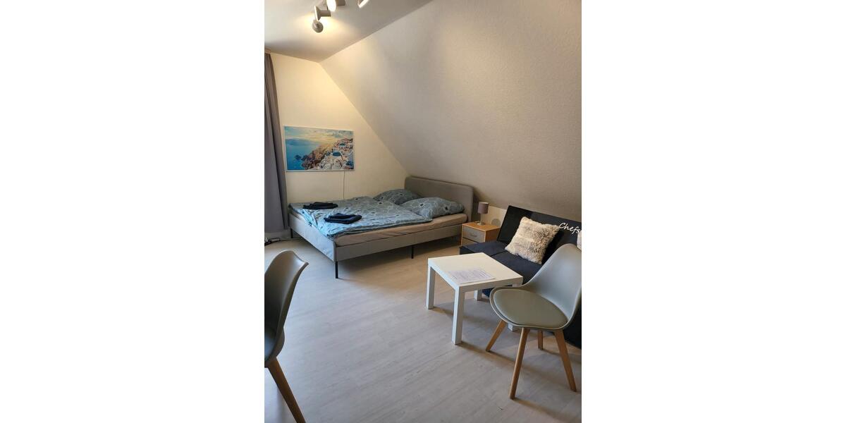 Dachgeschoßwohnung - 1 Zimmer, 25 m&sup2;, 35.000&euro; | Angebot:26840161