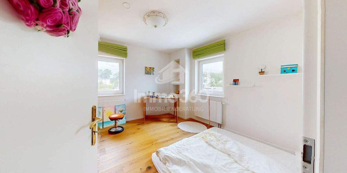 Gelegen in der begehrten Waldsiedlung - mit Terrasse & gepflegtem Garten 7 zimmer