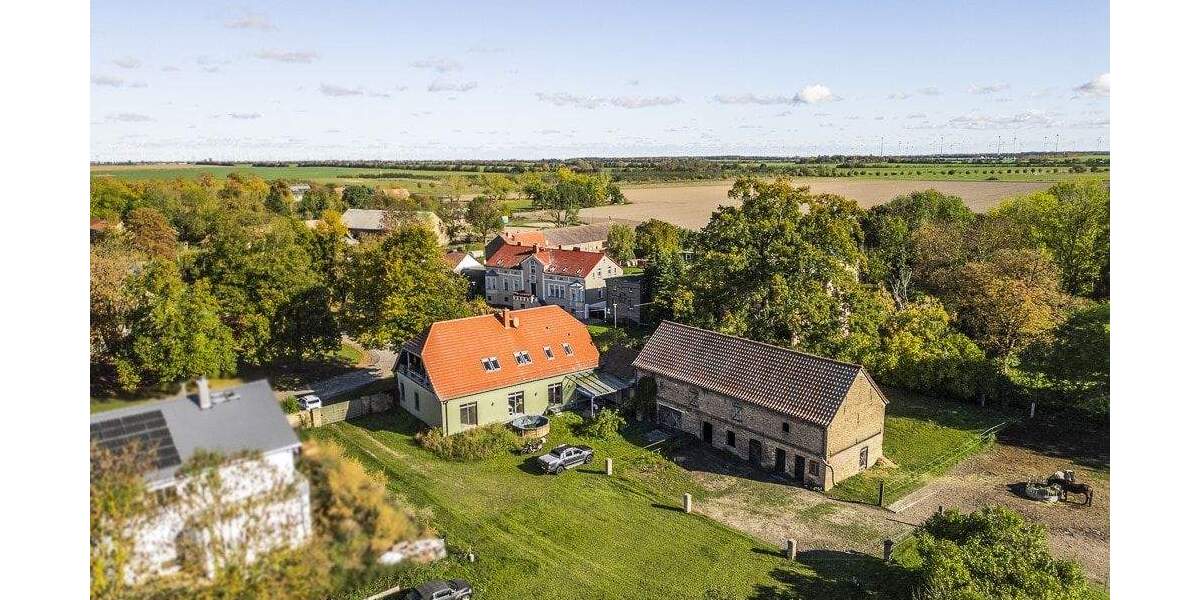 Mehrfamilienhaus, Wohnhaus Nauen Niebede - 7 Zimmer, 283 m&sup2;, 868.000&euro; | Angebot:25685861