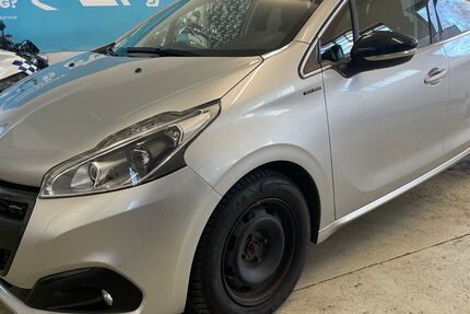 Peugeot 208 56.751 km 8.950 &euro; Falkensee 14612