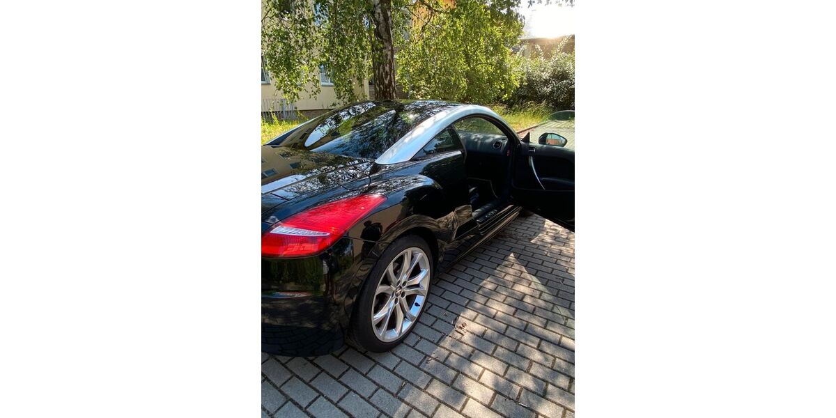 Peugeot RCZ 143.000 km 11.200 € Berlin 12247