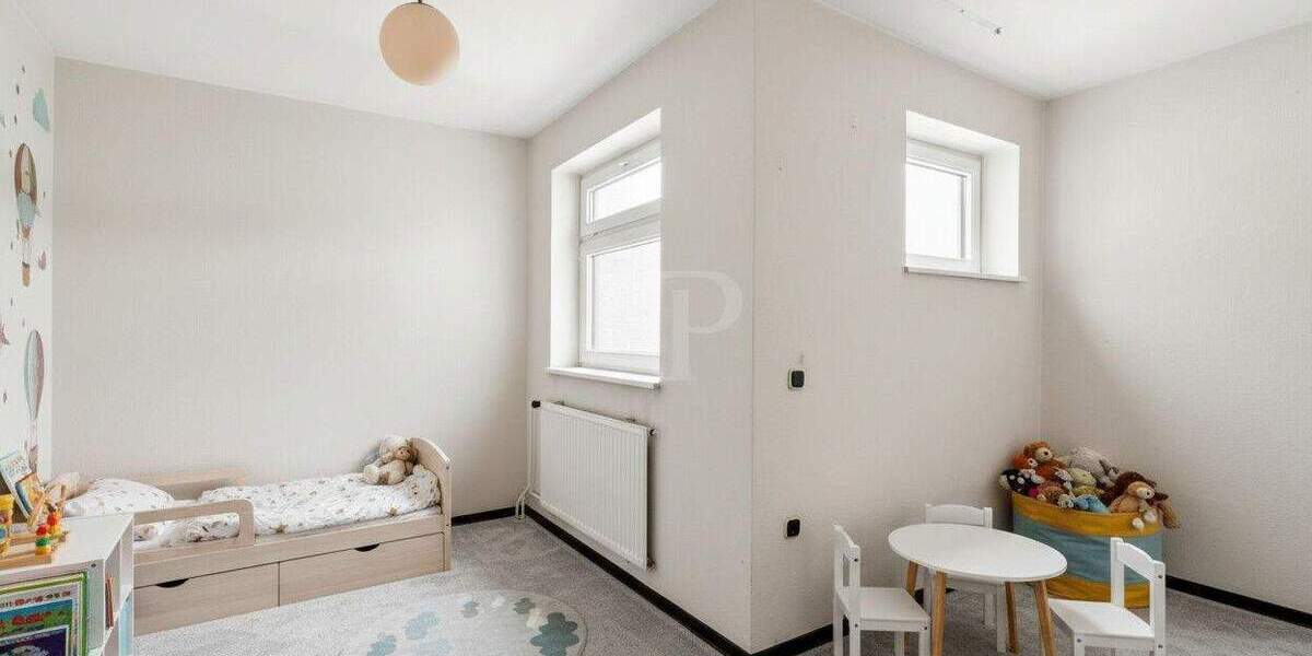 Reihenmittelhaus Berlin Schmargendorf - 4 Zimmer, 109 m&sup2;, 699.000&euro; | Angebot:24694223