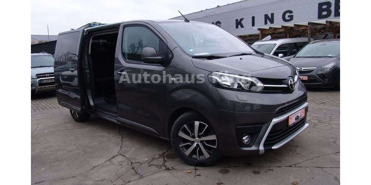 Toyota Proace 110.000 km 27.990 &euro; Berlin 12681