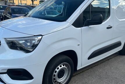 Opel Combo 44.350 km 12.990 &euro; Berlin 10365