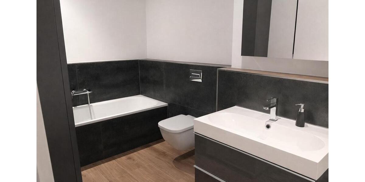 Reihenhaus Teltow - 5 Zimmer, 120 m&sup2;, 2.600&euro; | Angebot:24843032