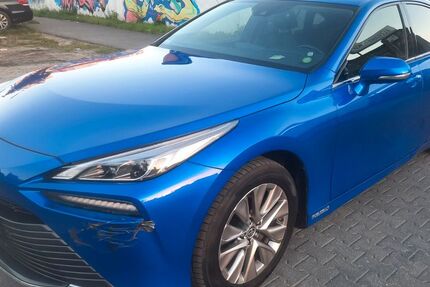 Toyota Mirai 385.500 km 5.199 &euro; Berlin 12057