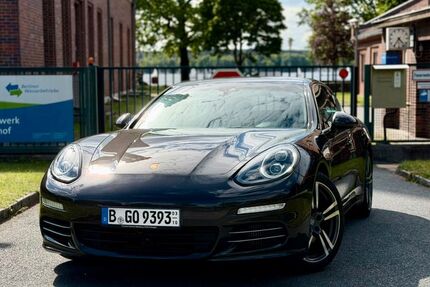 Porsche Panamera 121.000 km 38.100 &euro; Berlin 10405