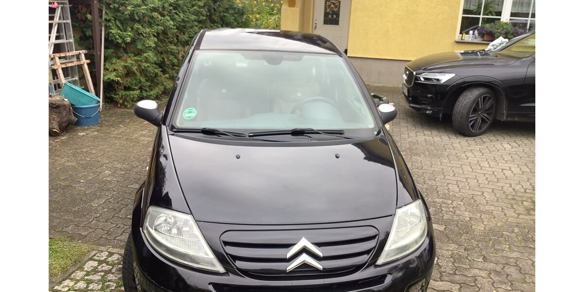 Citroen C3 168.000 km 2.350 &euro; Berlin 10178