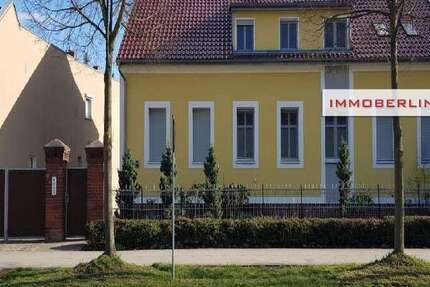 Haus Großbeeren - 10 Zimmer, 400 m&sup2;, 2.200.000&euro; | Angebot:26433152
