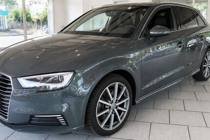 Audi A3 144.200 km 15.490 &euro; Berlin-Marienfelde 12277