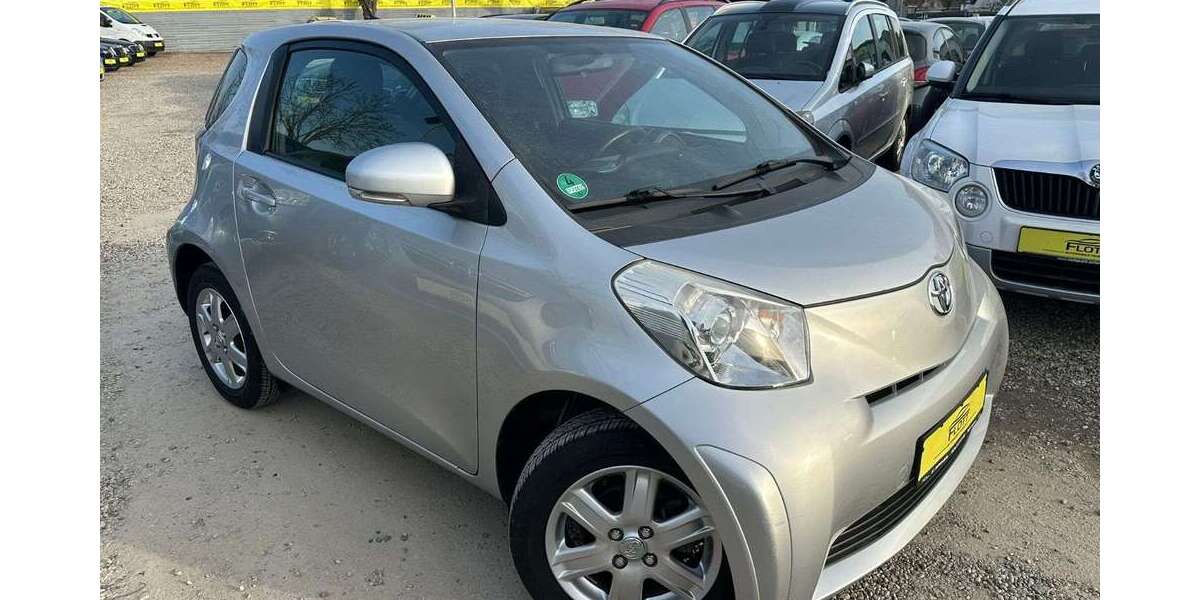 Toyota iQ 30.258 km 8.990 &euro; Berlin 13089