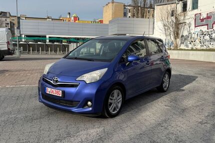 Toyota Verso-S 248.000 km 4.850 &euro; Berlin 13347