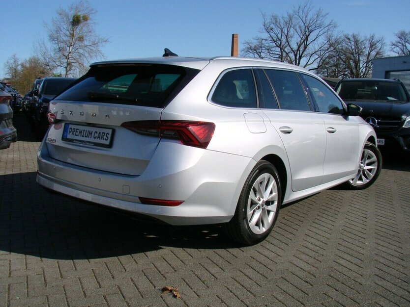 Skoda Octavia 2.0TDI Style ACC Columbus HeadUp AHK 48.103 km 27.480 € Falkensee 14612