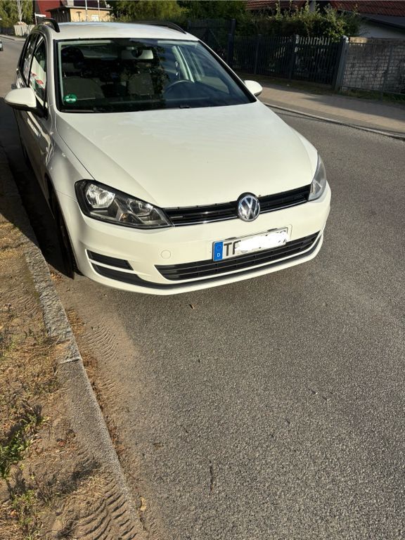 VW Golf 246.000 km 5.500 € Blankenfelde 15827