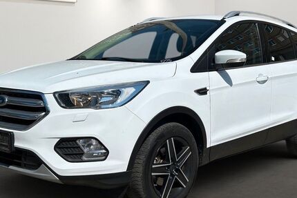 Ford Kuga 319.439 km 3.799 &euro; Berlin 12681