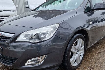 Opel Astra 126.501 km 5.555 &euro; Berlin 12559