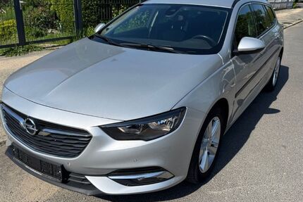 Opel Insignia 99.856 km 10.999 &euro; Berlin 12353