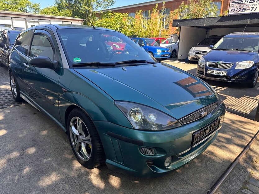 Ford Focus 100.900 km 1.990 € Berlin 13403
