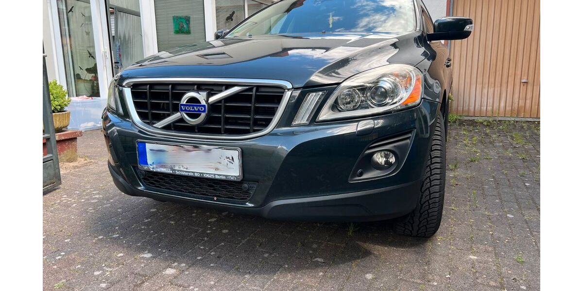 Volvo XC60 178.696 km 10.900 &euro; Berlin 10117