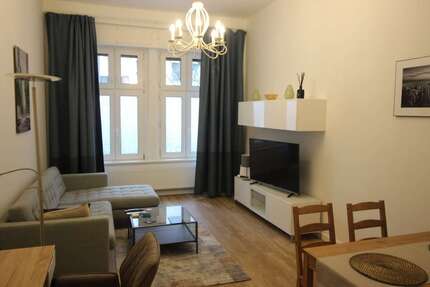 Zimmer Berlin Neukölln - 2 Zimmer, 1.390&euro; | Angebot:27084184