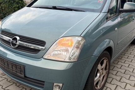 Opel Meriva 158.000 km 990 € Berlin 12355
