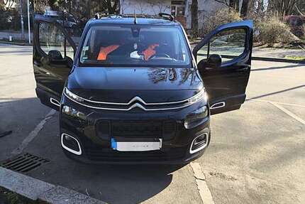 Citroen Berlingo 138.700 km 11.900 &euro; Berlin 10999