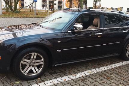 Chrysler 300C 200.000 km 4.499 &euro; Berlin 13405