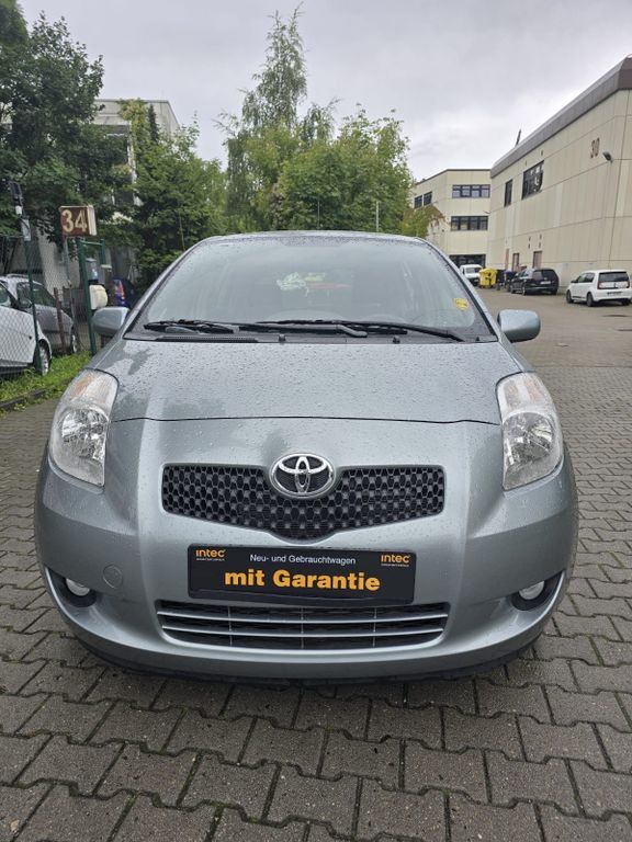 Yaris