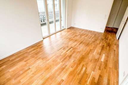 Wohnung Potsdam - 2 Zimmer, 71 m&sup2;, 1.600&euro; | Angebot:27093668
