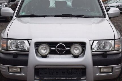 Opel Frontera 82.000 km 5.999 € Berlin 13597