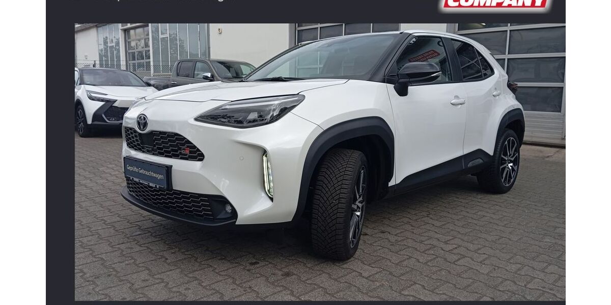 Toyota Yaris Cross 4.963 km 32.450 € Berlin 13403